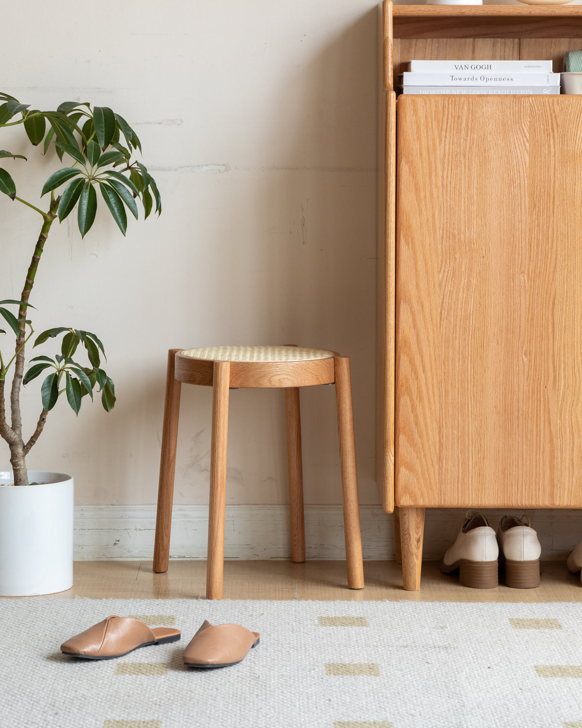Newington Stool
