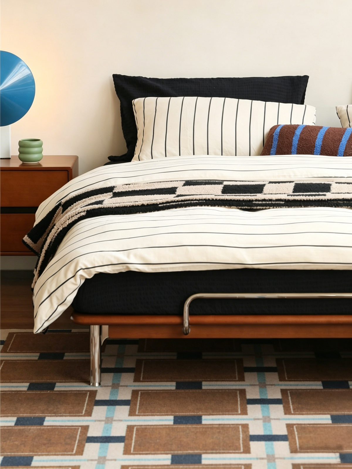 Newington Bed