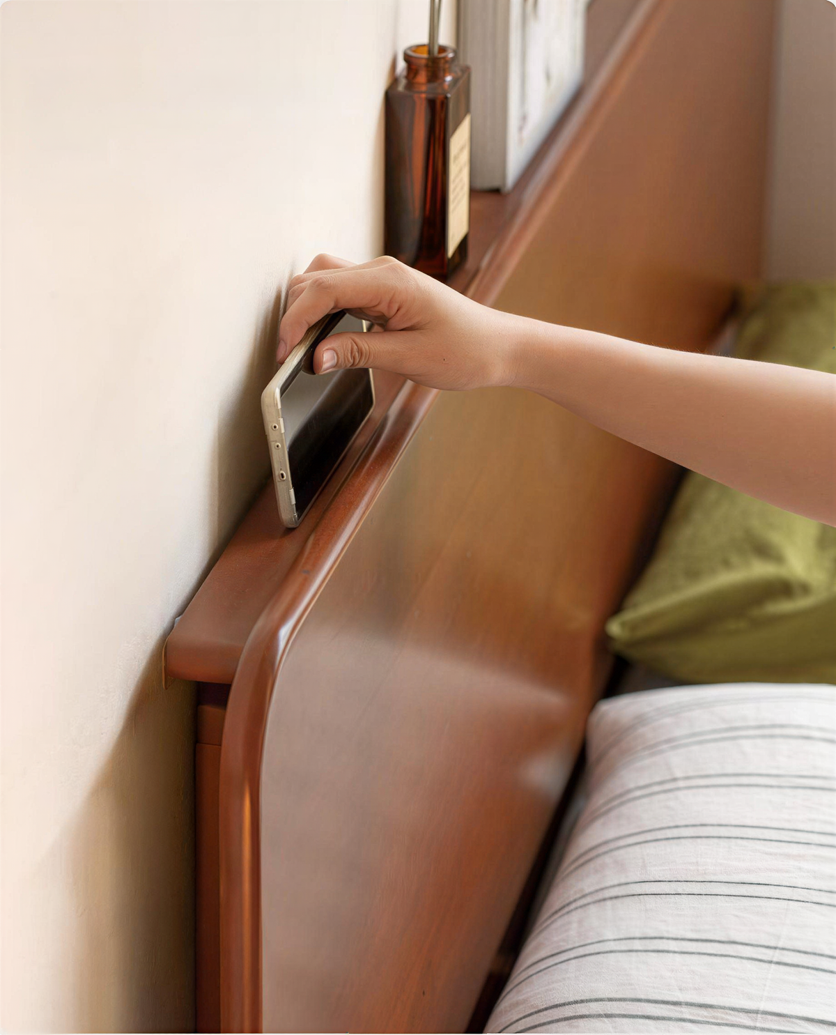 Newington Bed