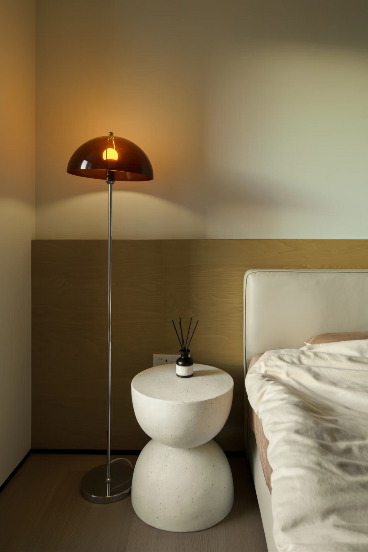 Hoxton Lamp
