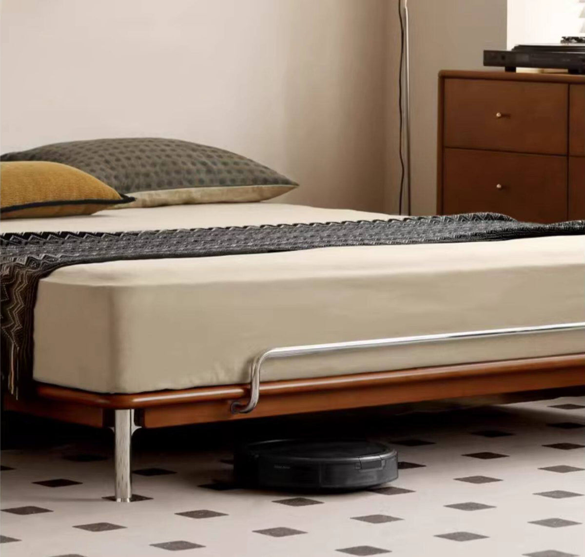Newington Bed