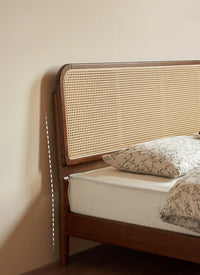 Hoxton Bed