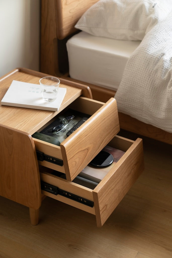 Notting Hill Nightstand