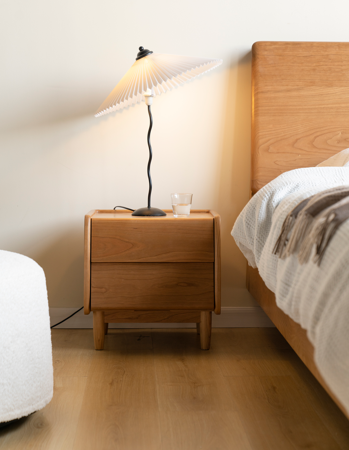 Notting Hill Nightstand